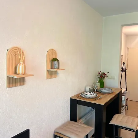 La Casa De Louis Apartmán *